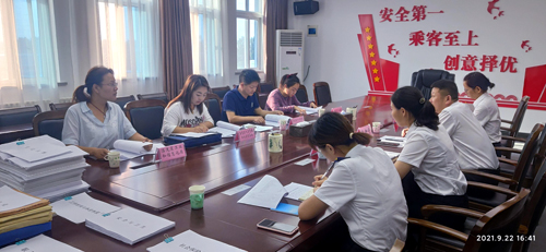 再獲殊榮！集團(tuán)榮獲“洛陽(yáng)市模范勞動(dòng)關(guān)系和諧企業(yè)”稱(chēng)號(hào)